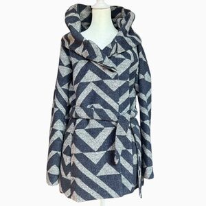 Mossimo Supply Co. Two‎ Tone Geometric Wrap Pea Coat With Oversized Collar Sz M